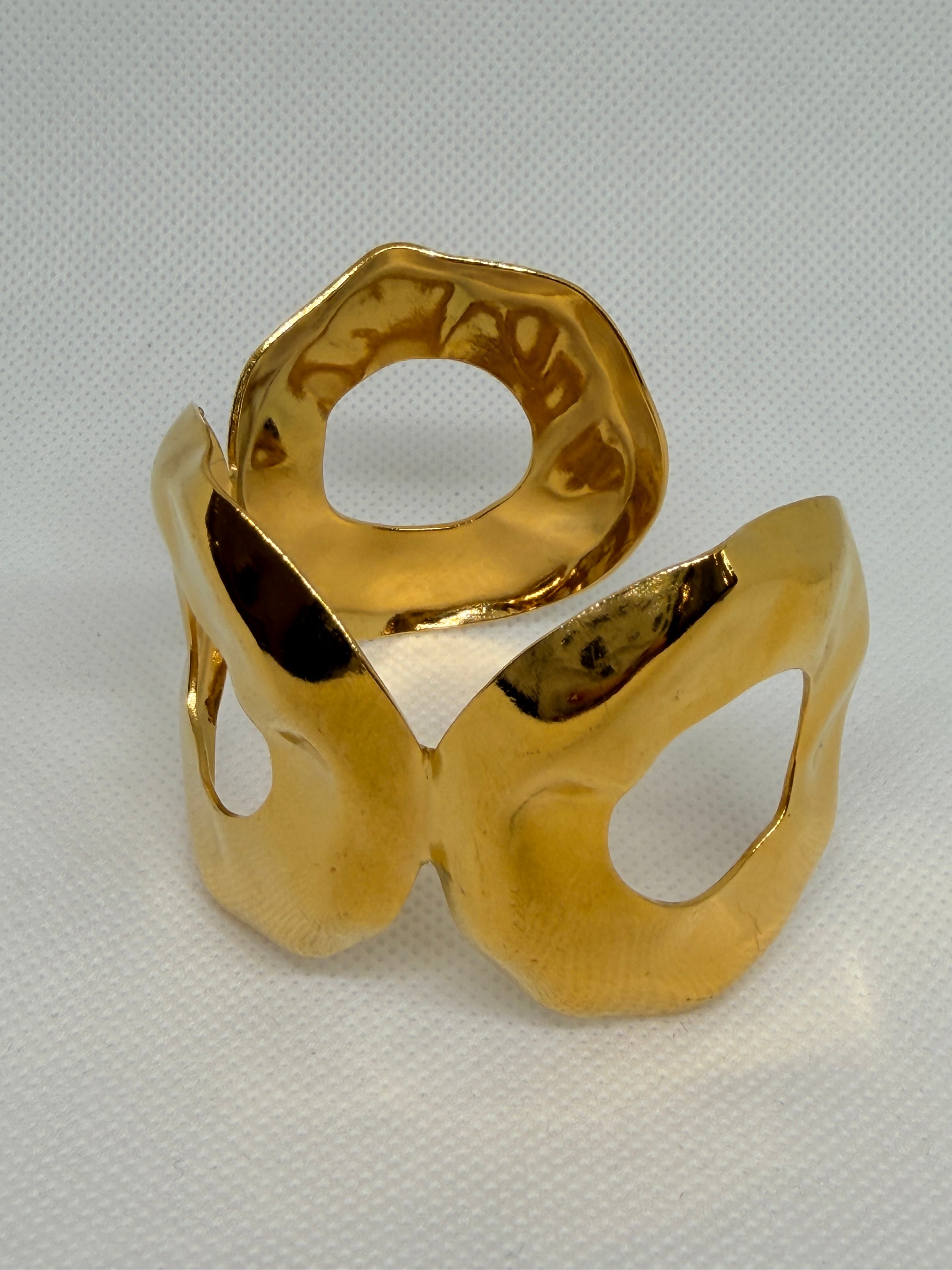 Brazalete Aura: Ideal Para complementar cualquier Look