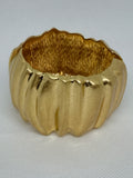 Brazalete Cañón: Ideal Para complementar cualquier Look