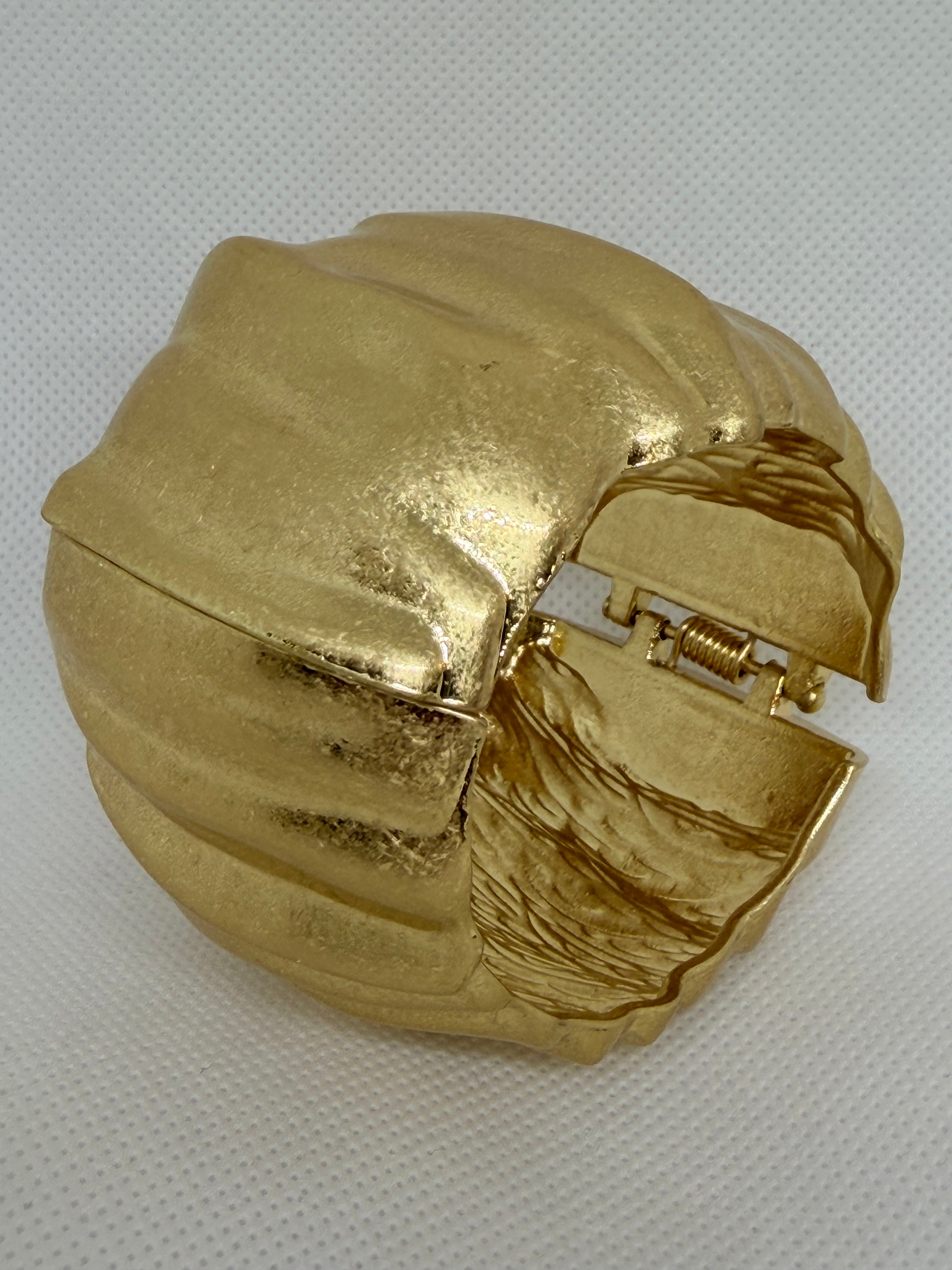Brazalete Cañón: Ideal Para complementar cualquier Look