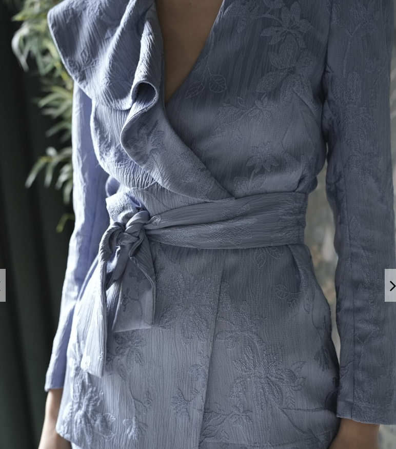 Traje Gaga: Traje Chaqueta Ideal Para Brillar en Cualquier Ocasión