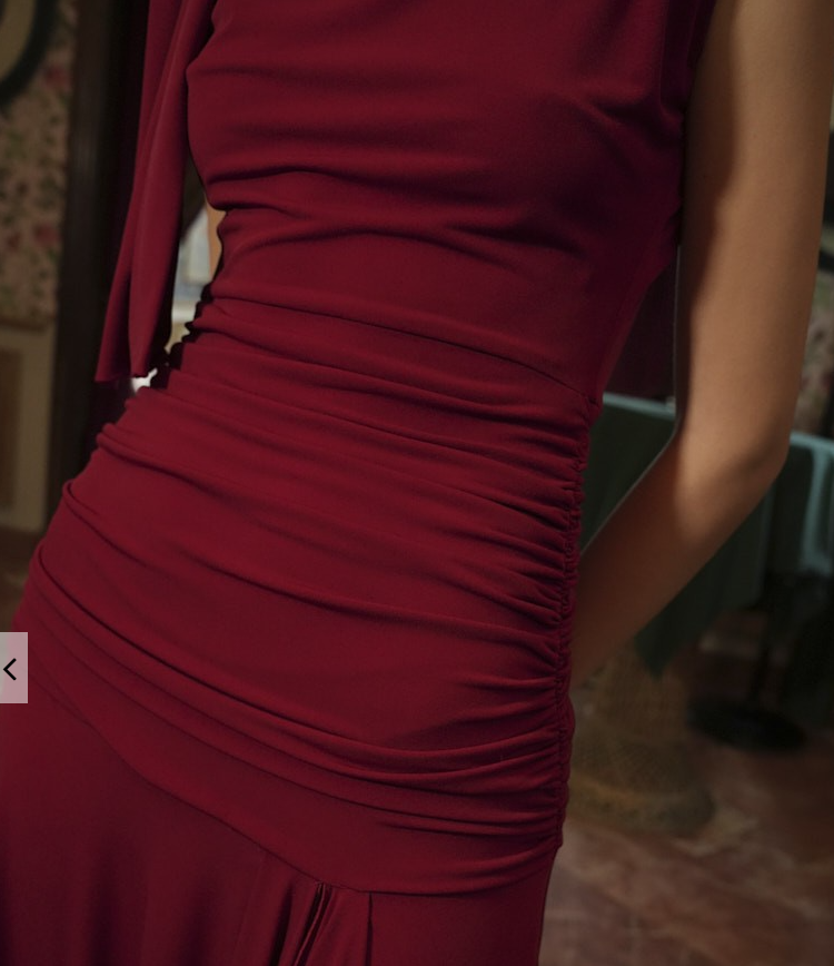 Vestido Icono: Punto Seda Ideal para cualquier Ocasión