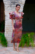 Vestido Columbia: Semi Cut Out con Manga Abullonada