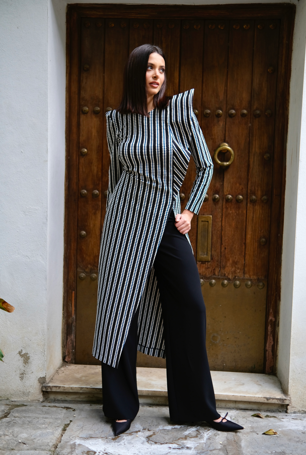 Conjunto Vogue: 2 Piezas ideal Para Destacar en Cualquier Ocasión