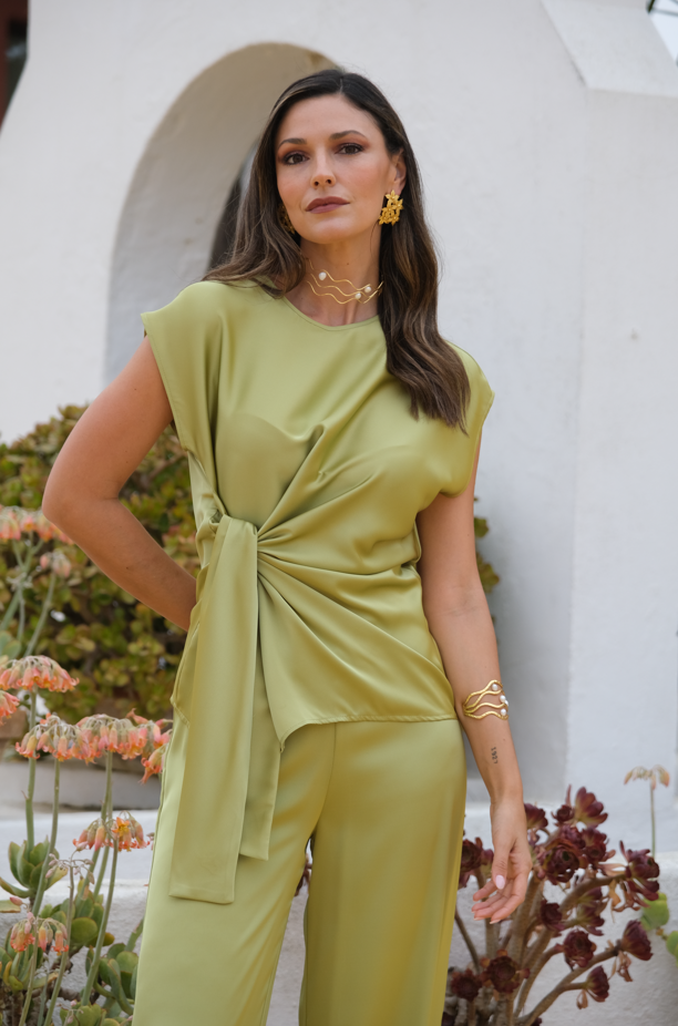 Conjunto Mandi: 2 Piezas Ideal para Cualquier Ocasión