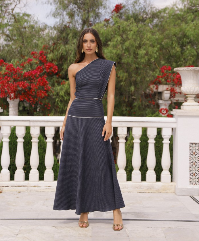 Vestido Marea: Corte Asimétrico Ideal para Cualquier Evento