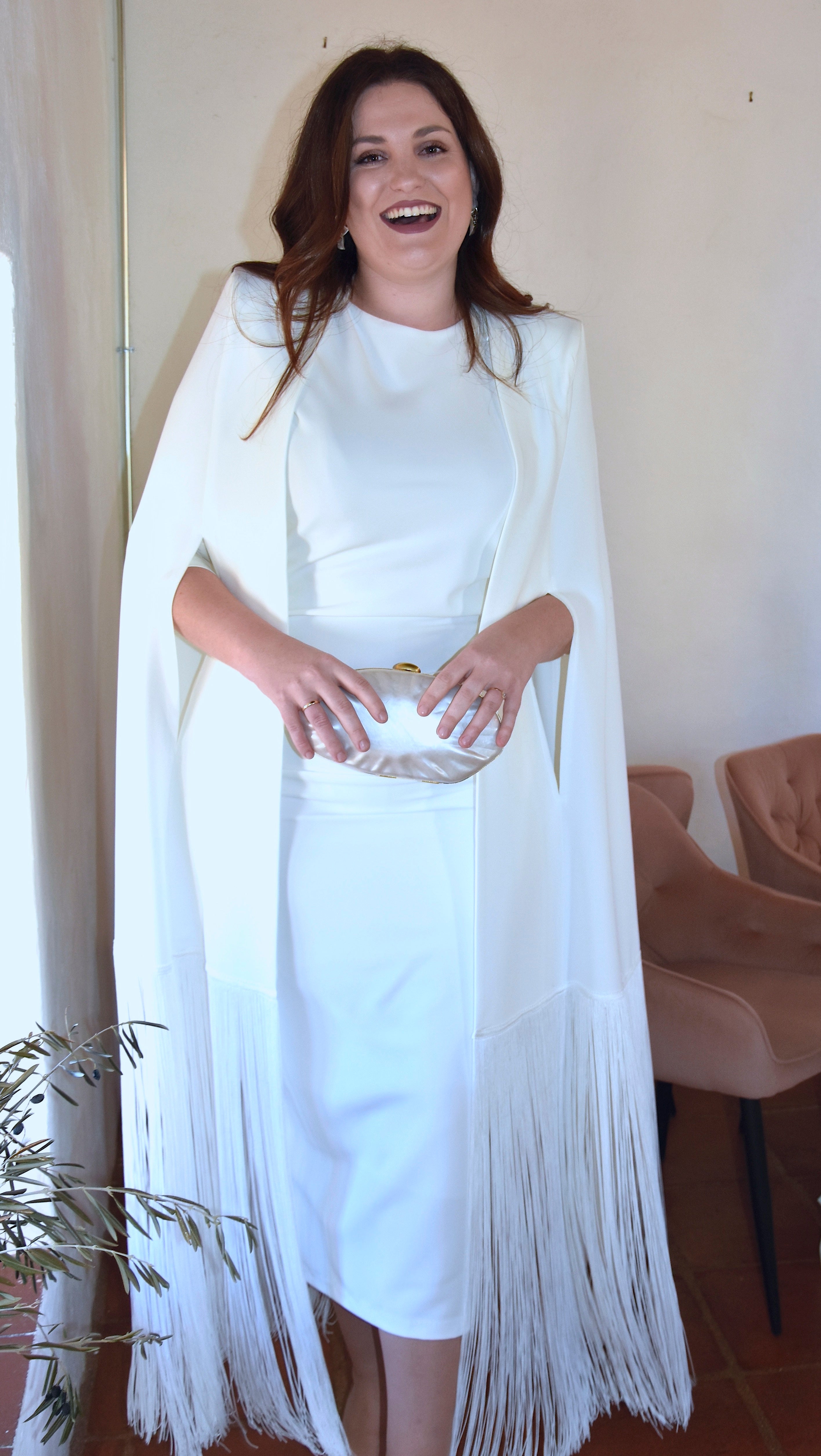 Vestido Moom: Movimiento y Distinción con Flecos