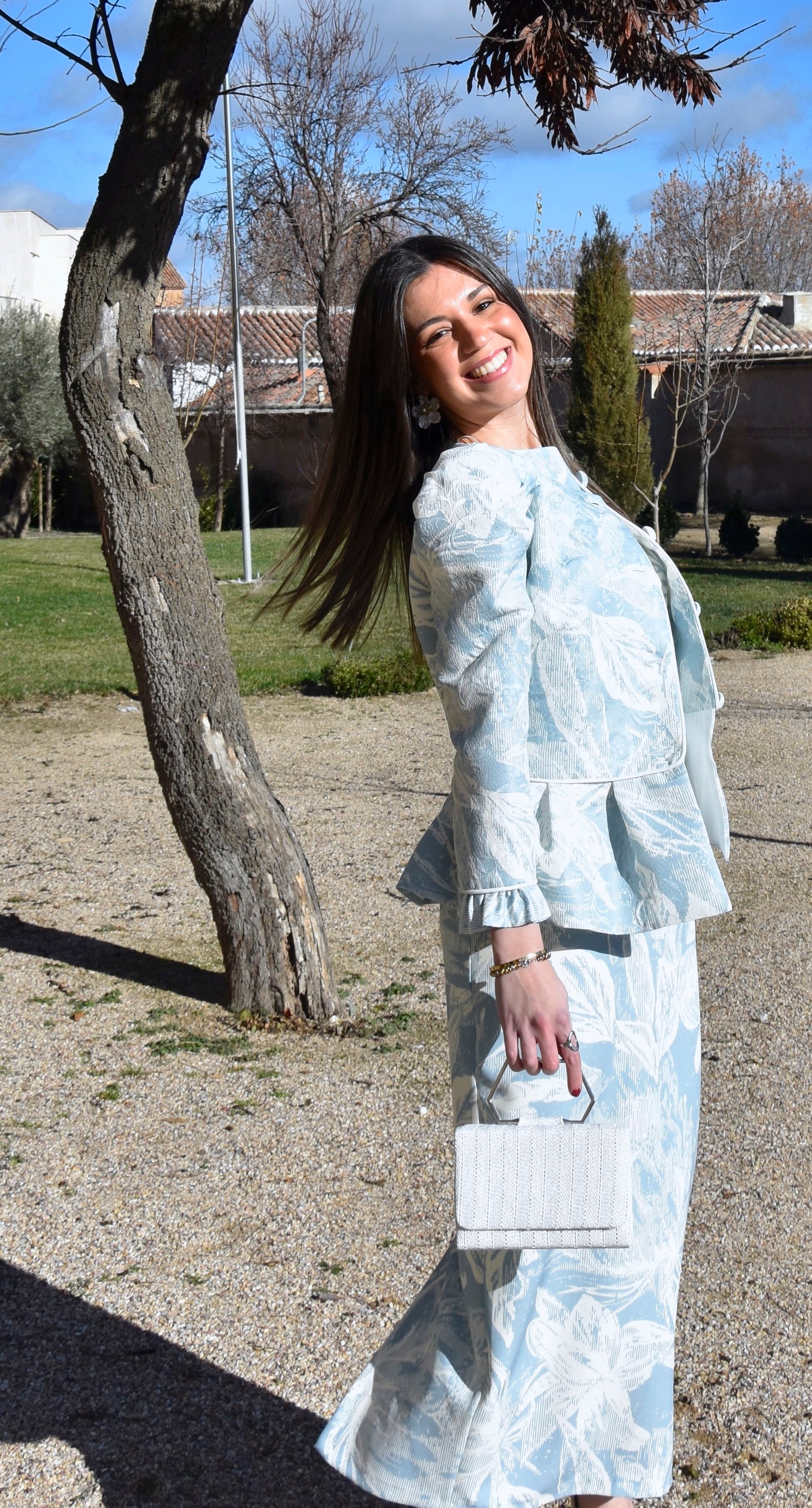 Conjunto Jacket: Dos Piezas con Chaqueta Peplum y Vestido Recto para Mamá de Comunión e Invitada