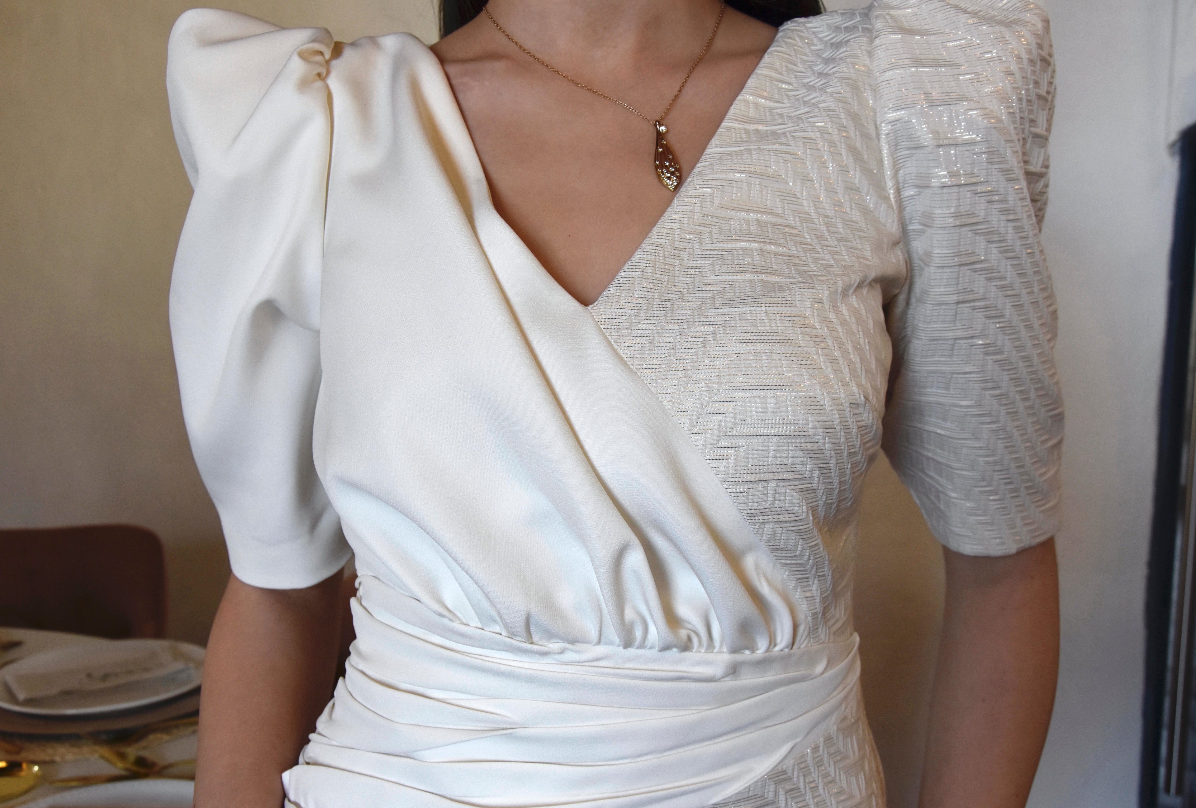 Vestido Moli: Elegancia Midi con Mangas Abullonadas | Especial Mamá de Comunión y Novia Civil