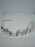 Tiara Dalia: Tocado ideal para complementar cualquier Look