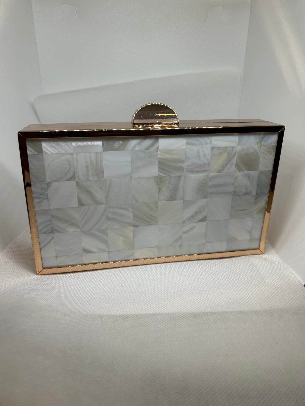Bolso Madrina: Bolso Nacarado Elegante para cualquier evento.