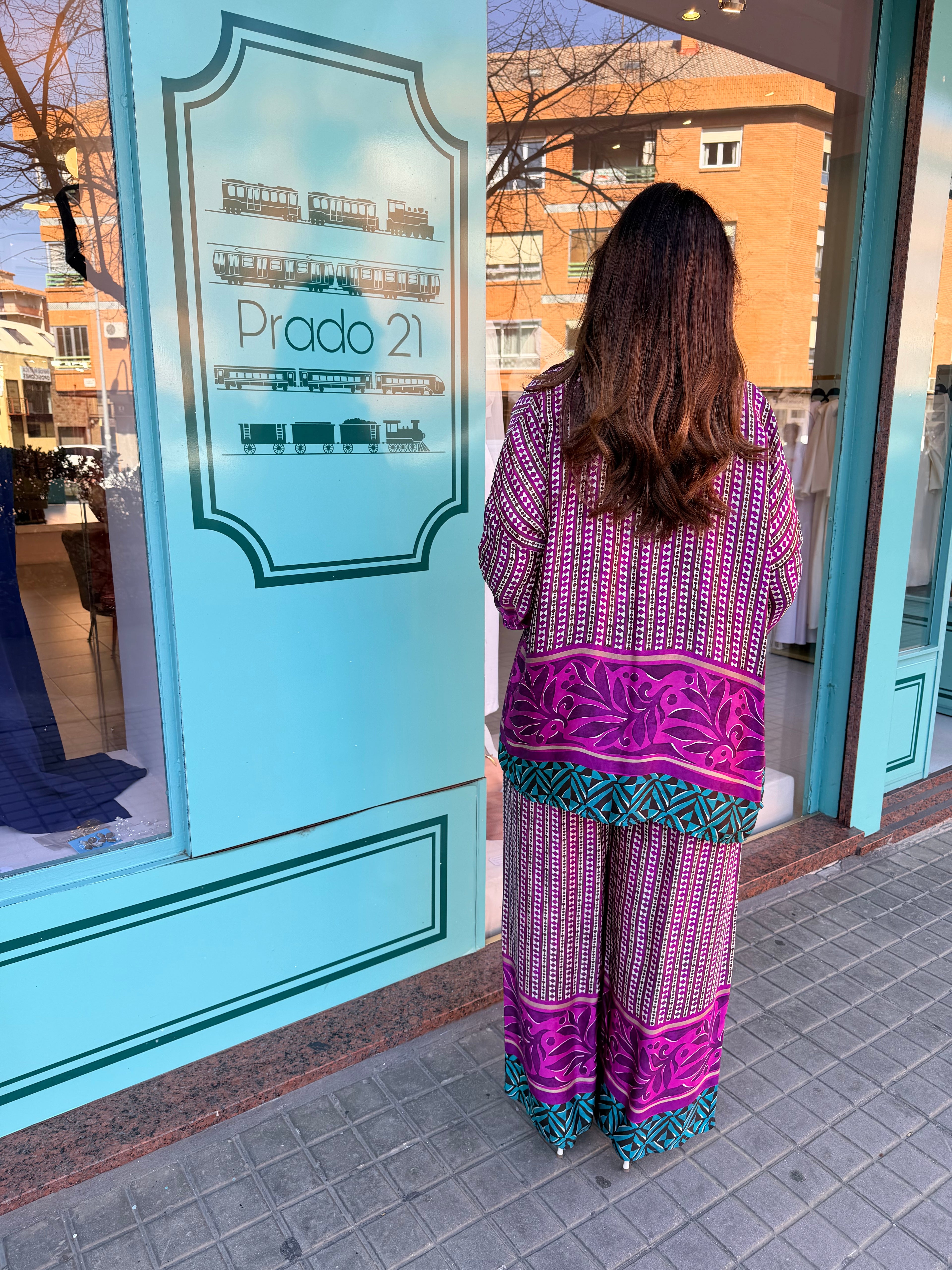 Conjunto Blanca: 2 Piezas ideal para cualquier ocasión