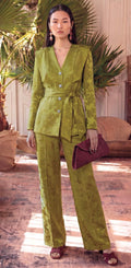 Traje Ambar