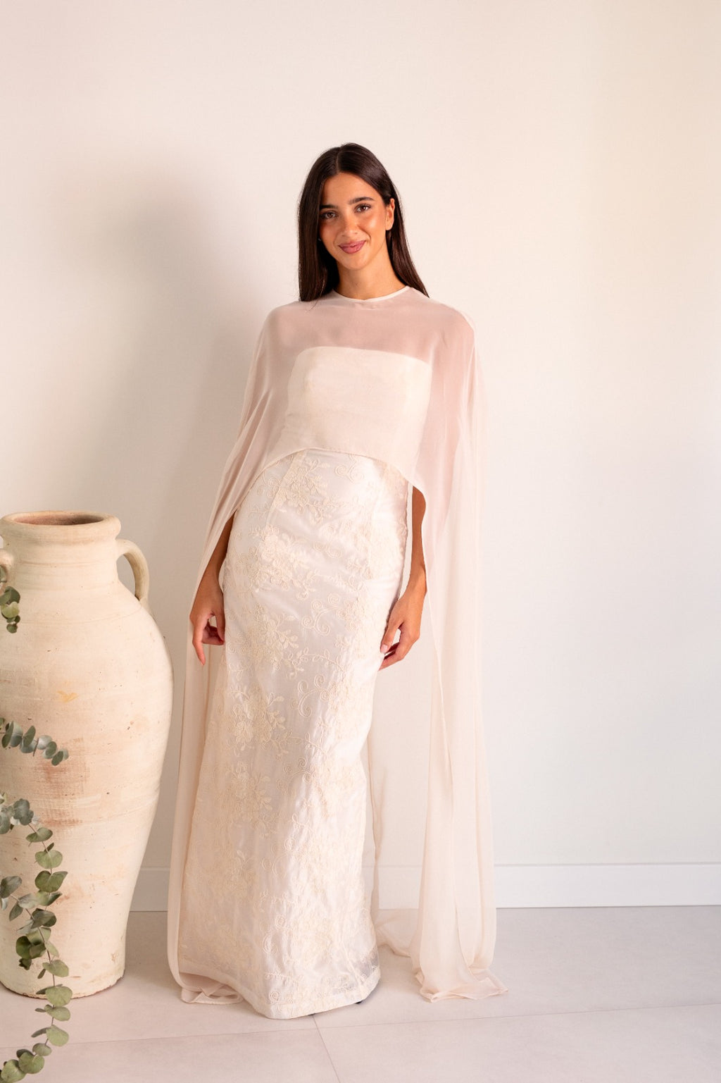 Vestido Diane: Elegancia y Delicadeza en 2 Prendas