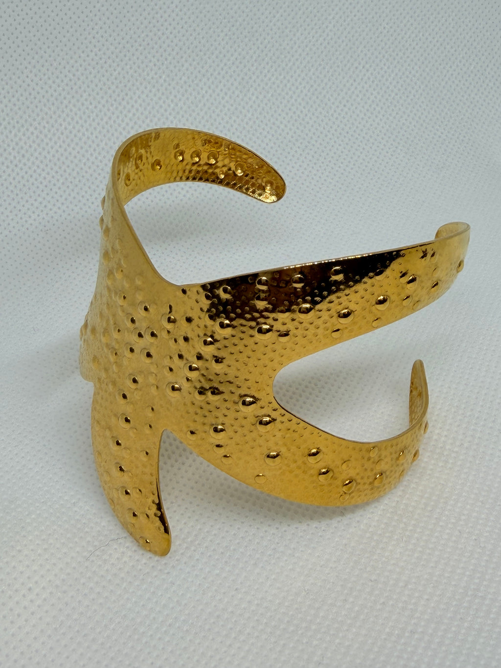 Brazalete Star: Ideal Para complementar cualquier Look