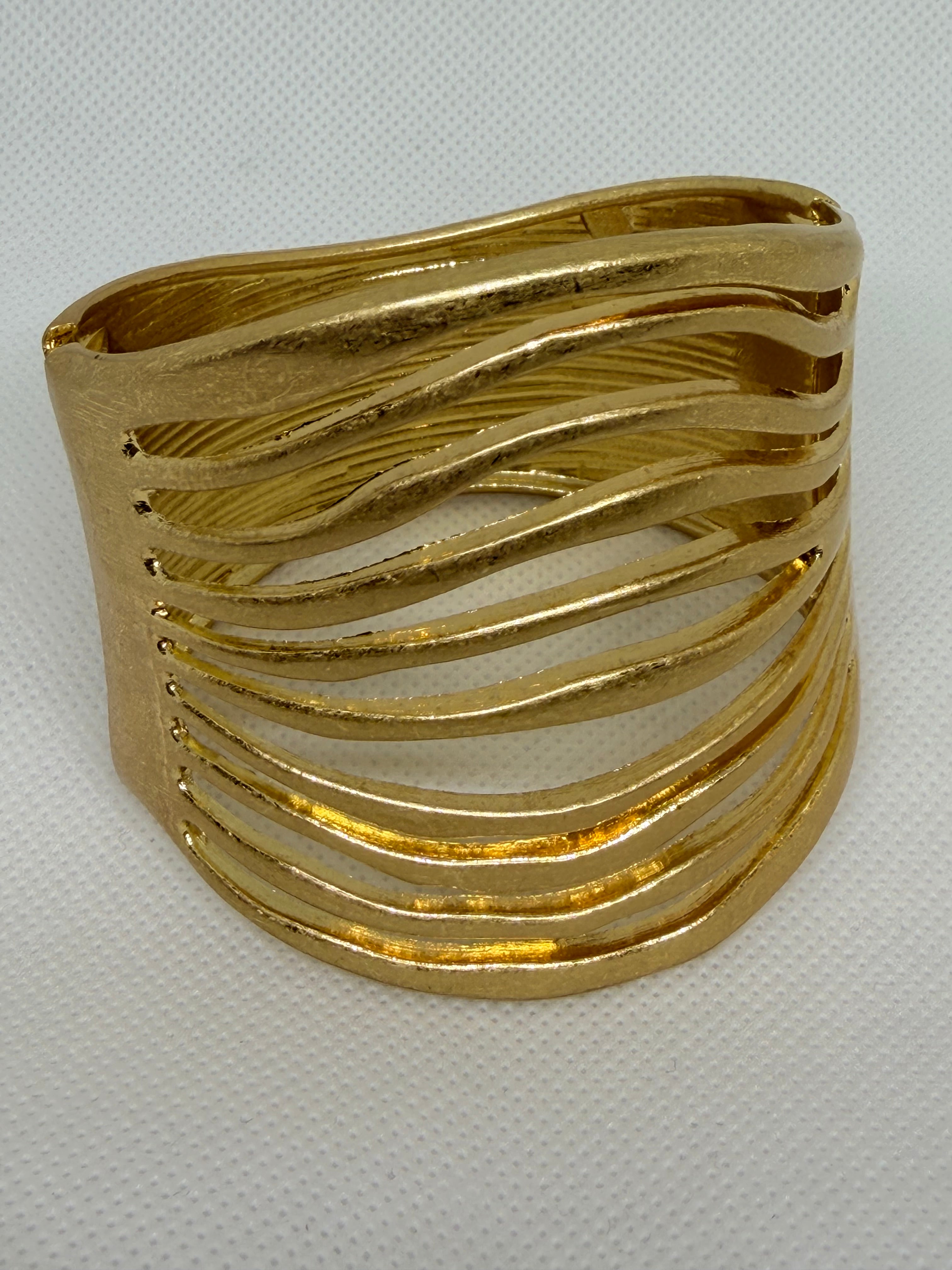 Brazalete Zebra: Ideal Para complementar cualquier Look