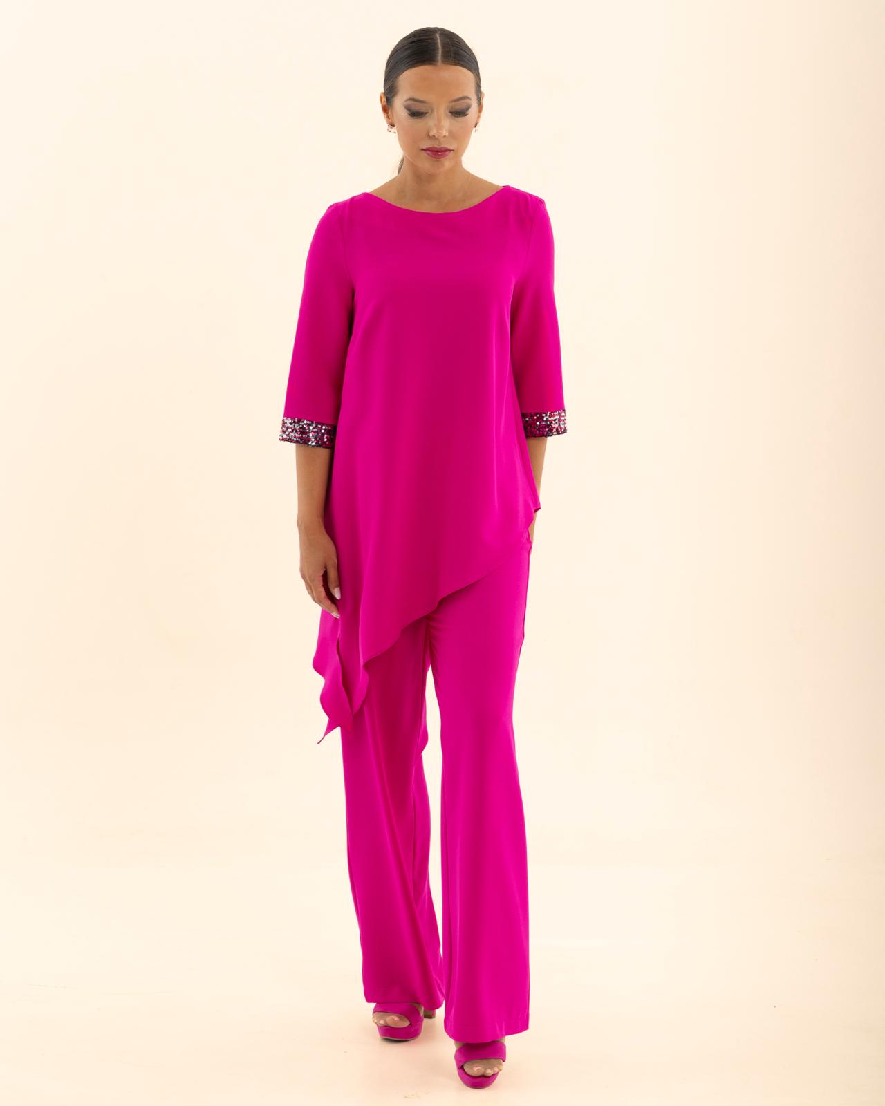 Conjunto Cullera: Elegancia Asimétrica y Estilo Contemporáneo